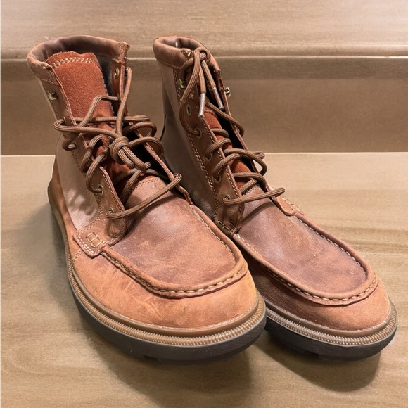 Clarks Men's Dempsey Peak Ankle Boot, British Tan Leather - Picture 2 of 10